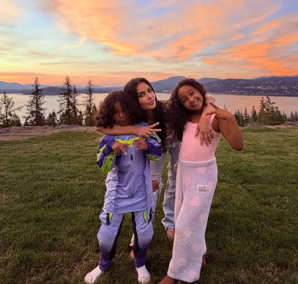 Kim Kardashian and Lewis Hamilton Take Romance to Family Level 7 Kim Kardashian And Lewis Hamilton