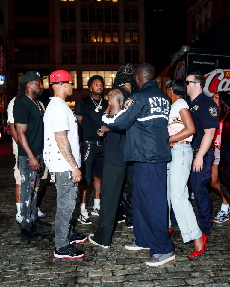 Jordan Clarkson, Travis Scott Removed After Zero Bond Incident 8 Knicks guard and reigning NBA champion Jordan Clarkson was involved in a tense late night altercation at the exclusive private members’ club Zero Bond in New York City.