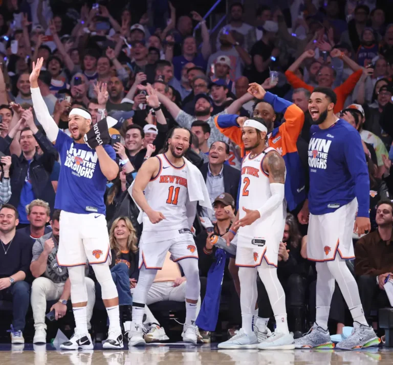 The Knicks starting lineup have all been invited to MSG for Swift and Kelce’s wedding.