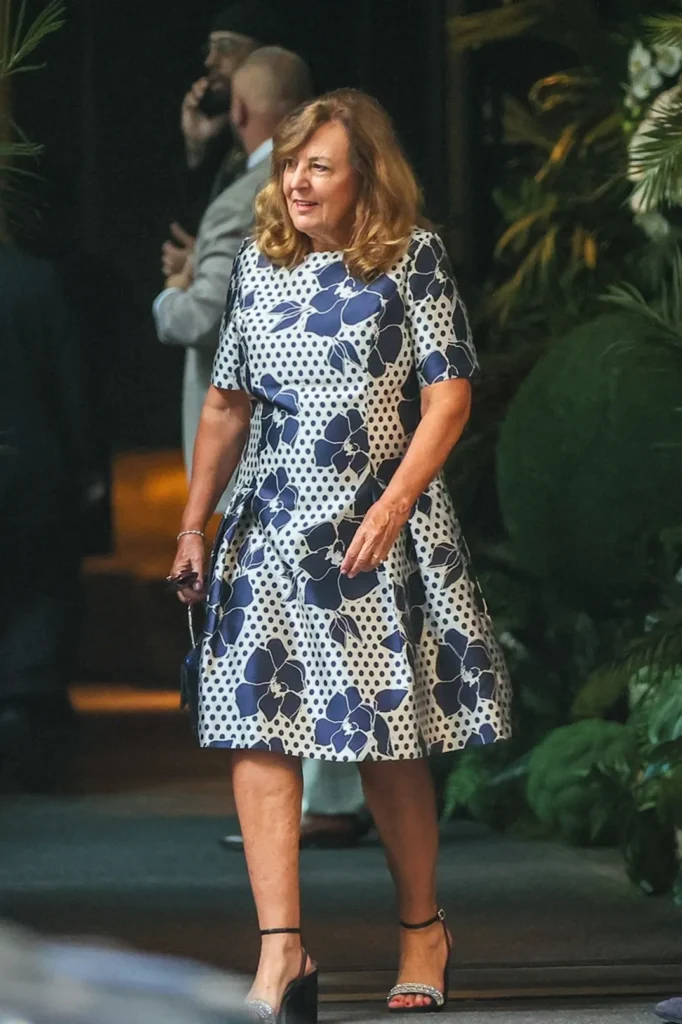 Travis' Aunt Joan