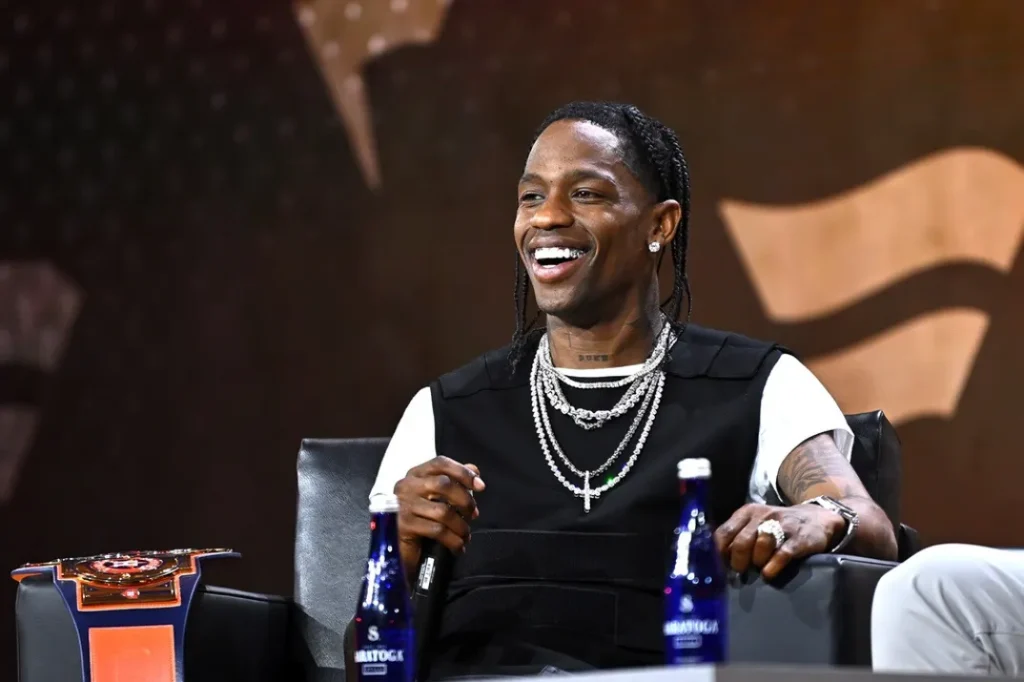 Travis Scott Sued by Yacht Crew Over 2024 Miami Charter Incident 6 Travis Scott