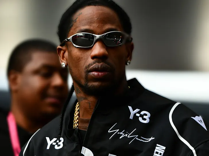 Travis Scott Sued by Yacht Crew Over 2024 Miami Charter Incident 5 Travis Scott