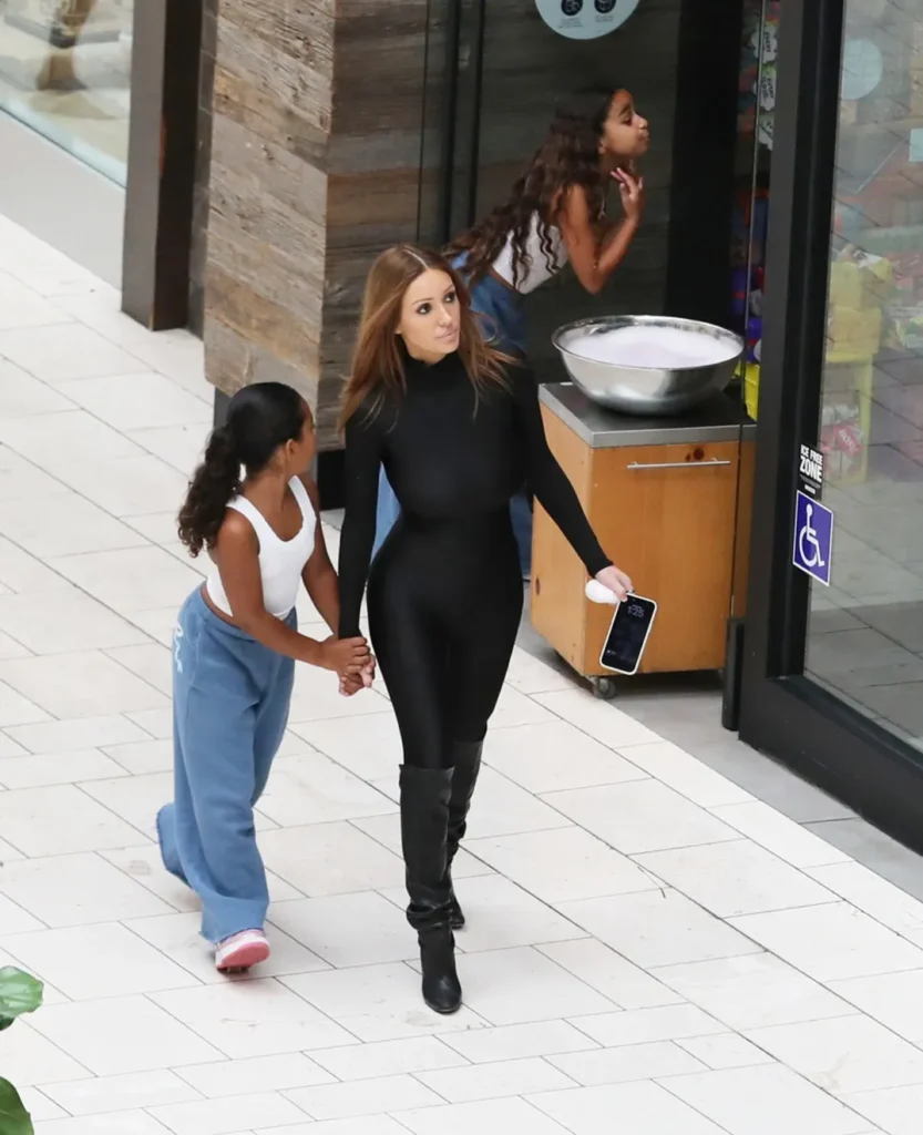 Bianca Censori and the kids