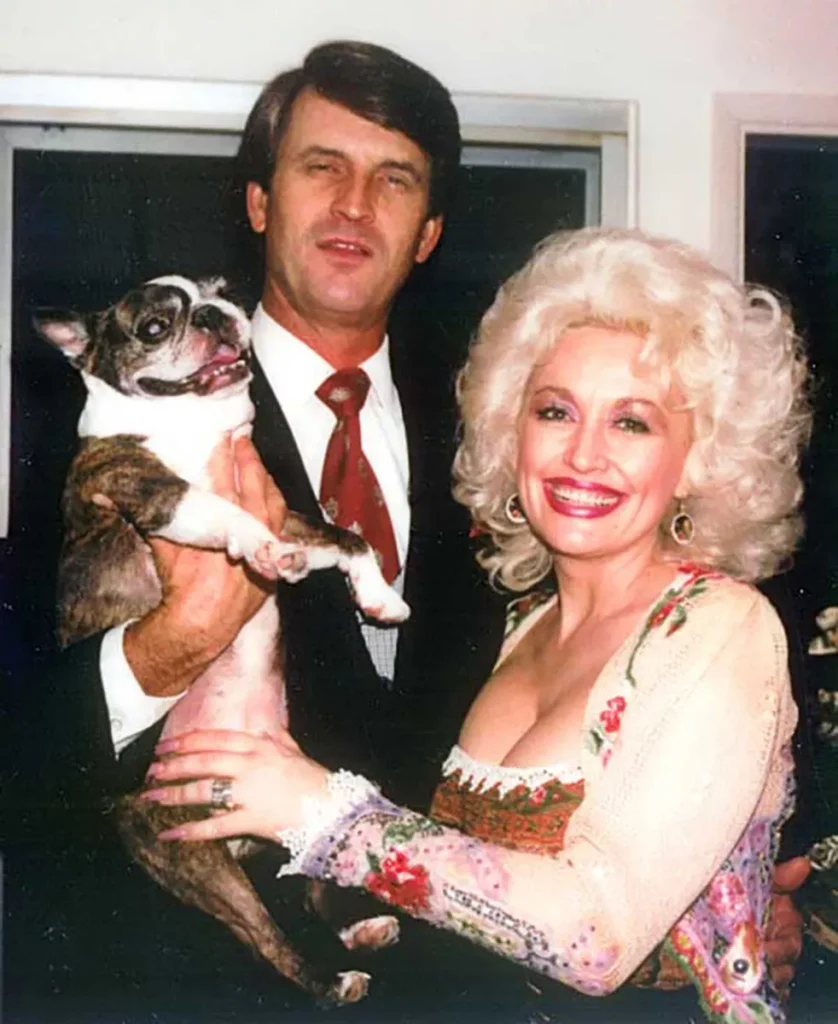 Dolly Parton Was Handling Carl Dean’s Estate Before Her Death 5 Carl Thomas Dean and Dolly Parton.