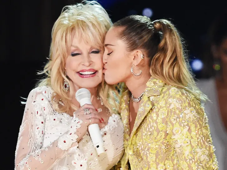 Miley Cyrus Steps Out After Dolly Parton’s Death, Heads to Recording Studio 7 Dolly And Miley Through The Years