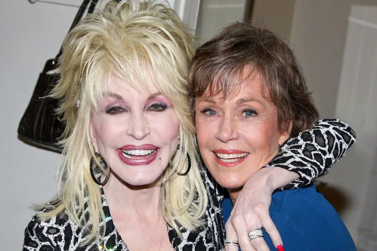 Jane Fonda Pays Emotional Tribute to Dolly Parton 5 Dolly Parton and Jane Fonda in March 2009 in New York City.