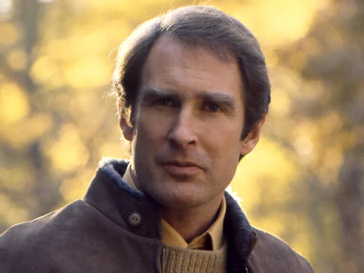 Jon Cypher, ‘Hill Street Blues’ and ‘Cinderella’ Star, Dead at 94 Jon Cypher