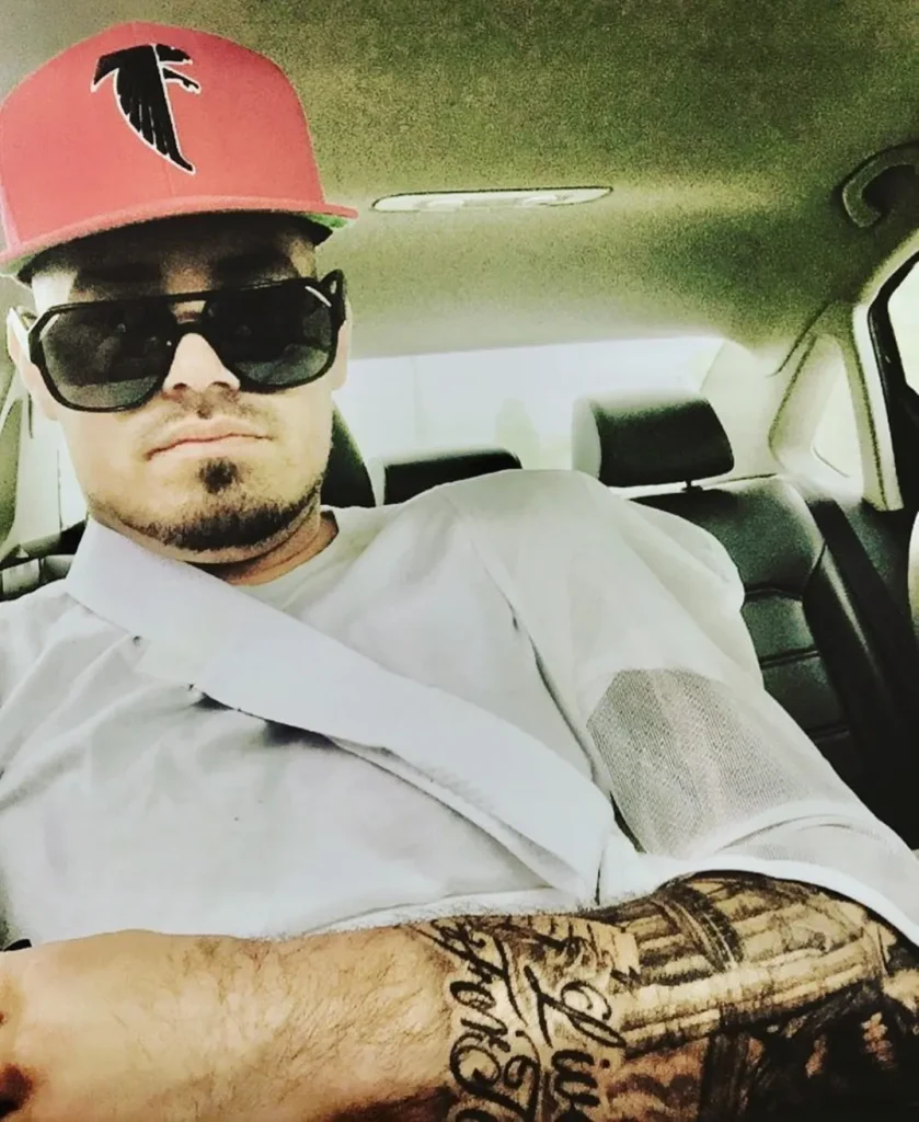 ‘Married at First Sight’ Star Ryan De Nino Dies at 40 7 Remembering Ryan de Nino 2