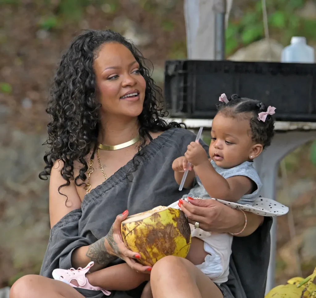 Rihanna Takes Her Kids to Barbados for Family Getaway 5 Rihanna Takes Kids on Trip to Barbados