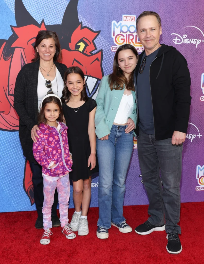 Chad Lowe and Wife Mourn Daughter Fiona, Dead at 13 6 Chad Lowe (R), Kim Painter, Nixie Lowe, Fiona Lowe and Mabel Lowe
