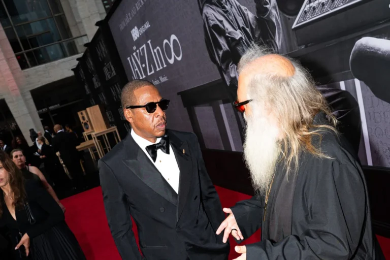 Jay-Z Brings Out Leonardo DiCaprio, SZA and More for HBO Doc Premiere HBO CAPTURE JAY SELECTS