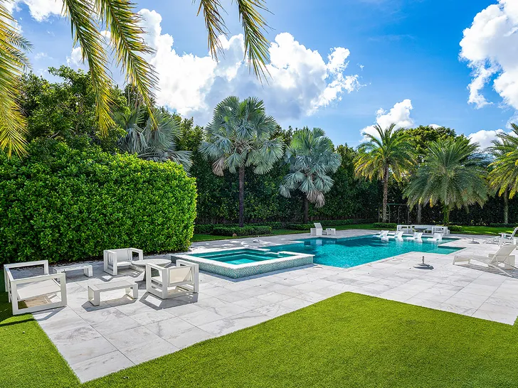 Bhad Bhabie Selling Massive Florida Home for $6.9 Million yard