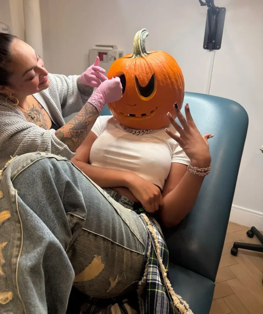 Megan Thee Stallion Revives Her Famous Pumpkin-Head Tradition 4 Meg The Pumpkin
