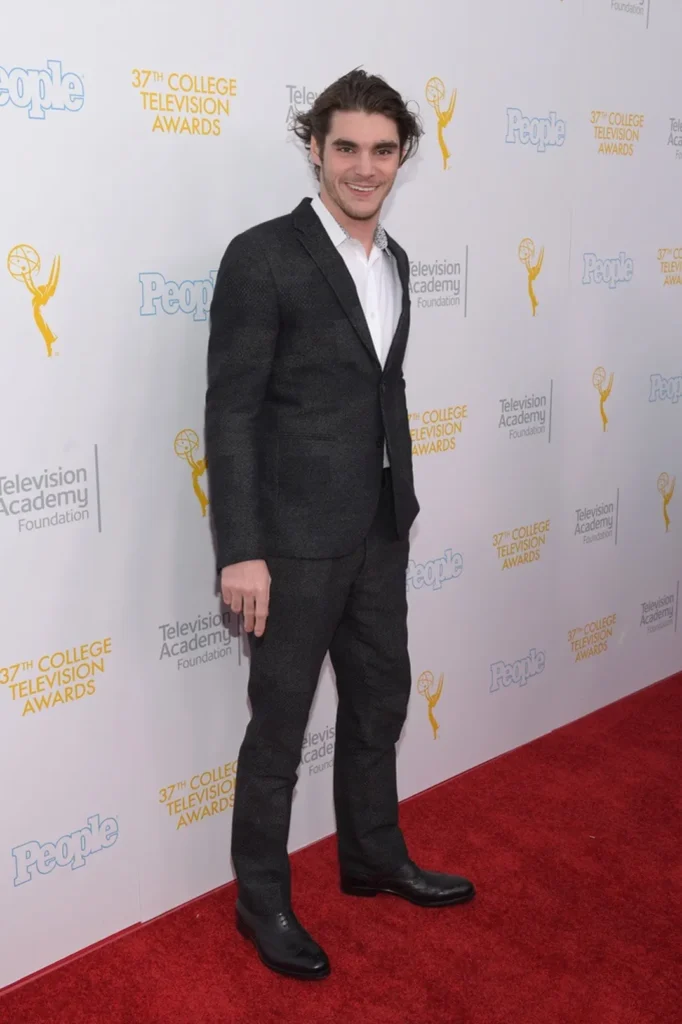 Remembering RJ Mitte 1